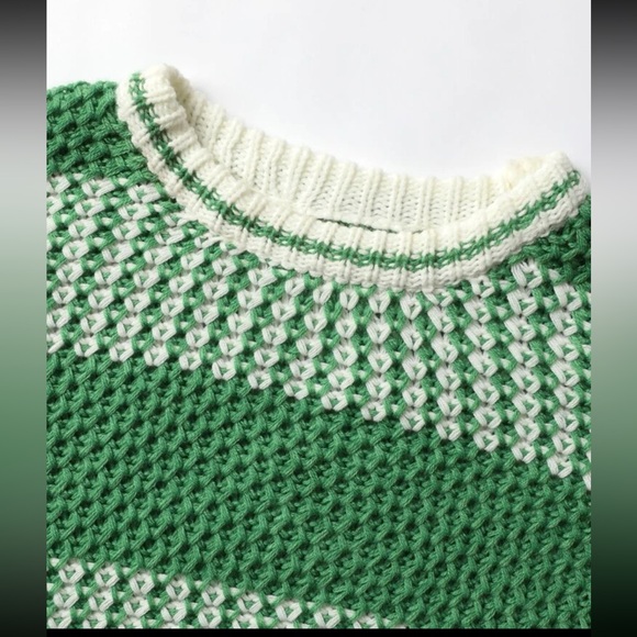 Plus Two Tone Drop Shoulder Sweater - Picture 5 of 6